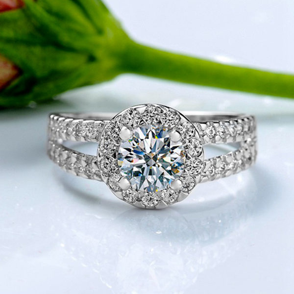 Elegantný romantický prsteň s veľkým kryštálom veľkosť 8
