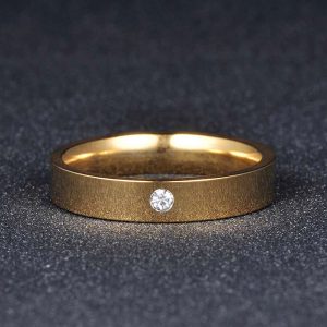 Zlatý prsteň z nehrdzavejúcej ocele so zirkónom